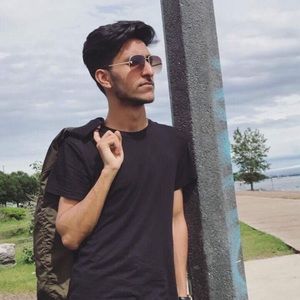 Meet your Posher, Khans